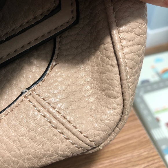 Pink Colab bag. Style and shape similar to Givenchy Antigona bag. - Picture 7 of 9